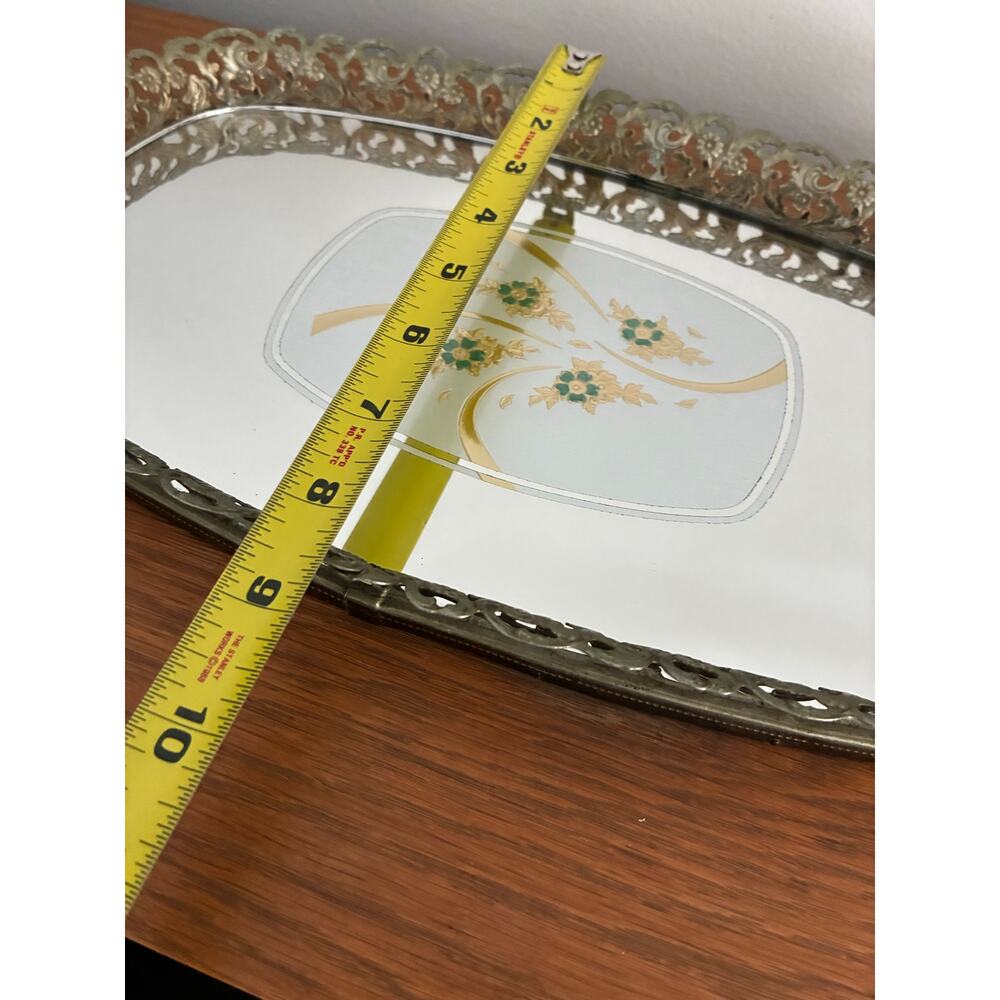 Vintage Oval Brass Gold Tone Filigree Mirror Vanity Tray Floral Perfume Ornate - Picture 7 of 8